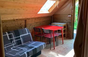 Trappeur du Camping la Saline d'Arc et Senans - Foto 10