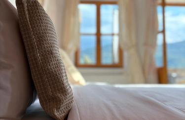 Stone Heaven Villa -Poolside BBQ & Fresh Herbs - Photo 7