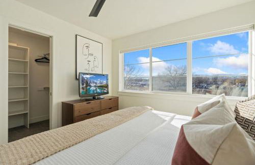 Mountain View Home with King Beds and Rooftop Deck - Foto 28