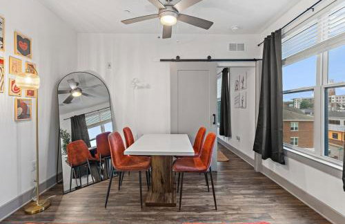 Mid-Century Charm in Midtown Nashville - Foto 9