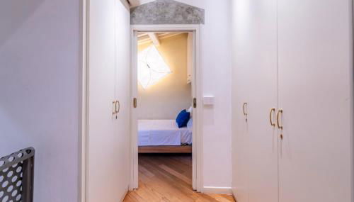 Villa esclusiva nella torre del castello di Tignano tra lusso, storia e natura nel cuore del Chianti - Foto 3