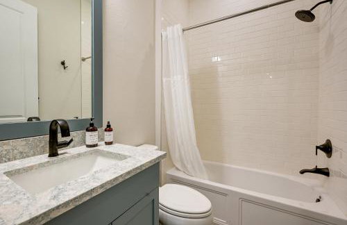 Naples Retreat with Community Perks 6 Mi to Beach! - Foto 17