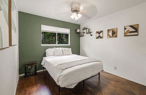 Chic in Chico w 2 Kings for Fam - Photo 9