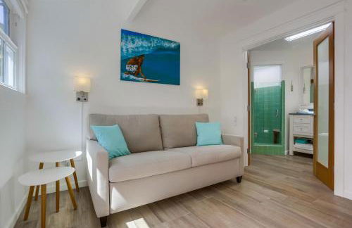 Surf and Sand Beach Bungalow - Foto 7