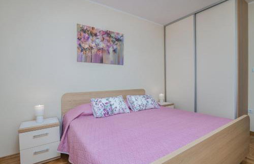 Marina Porat - Foto 11