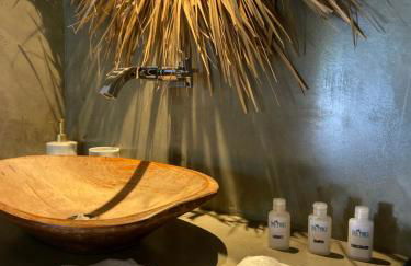 Tiki Pool's Bungalows - Foto 64