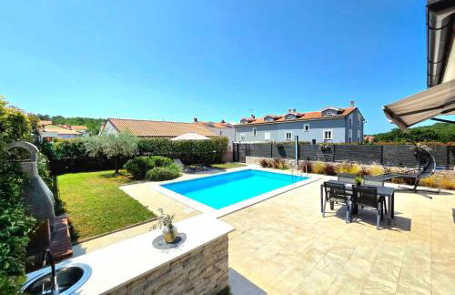 Family house Hana - Photo 1