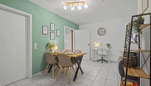 Neu Renoviert - 4 Schlafplätze, Zentral, Terrasse - Foto 4