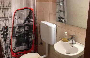 Country traditional house in Corfu village, Greece - Photo 15