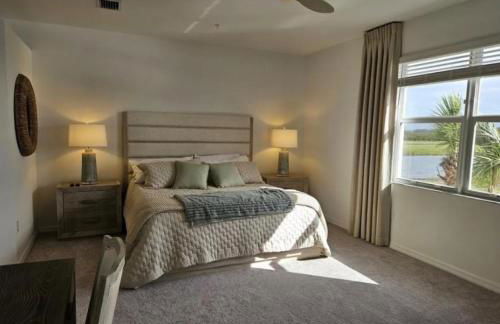 Stylish Golf Course Coach Home in Ave Maria - Photo 12