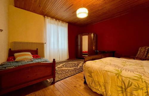 Gîte familial paisible, proche Gorges de la Loire, avec cour fermée, 3 chambres, équipements bébé - FR-1-582-116 - Foto 6