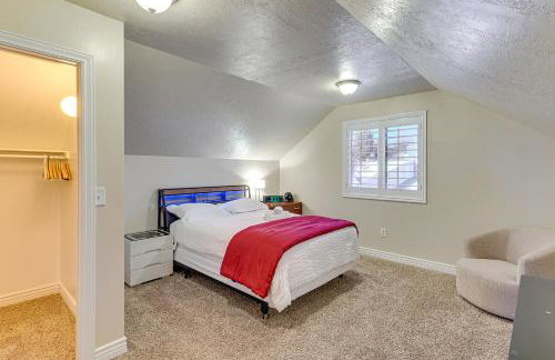 Hike, Golf and Ski Family Home in South Jordan - Foto 20