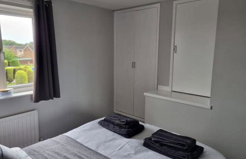 The Humsford Hideaway 2 bedroom home with driveway - Foto 14