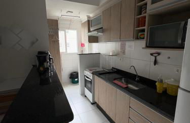 Apto Completo- 2quartos-Piscina Sauna-ar-condicionado Wi-Fi varanda gourmet-Sala de Jogos-Praia do Itagua - - Foto 6