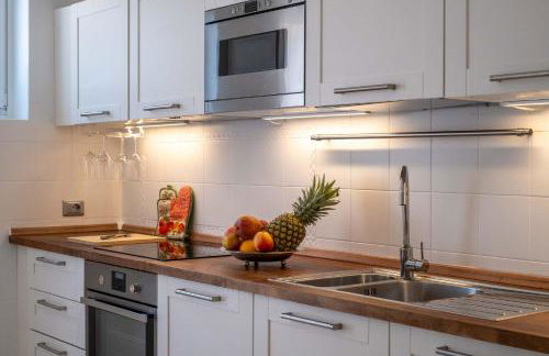 Vivi Milano B - Elegant & Bright 5-Bedroom Flexible Apartment Near Fair with Free Parking - Foto 3