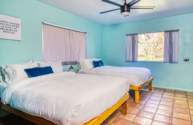 Frio River Cabins - Photo 15