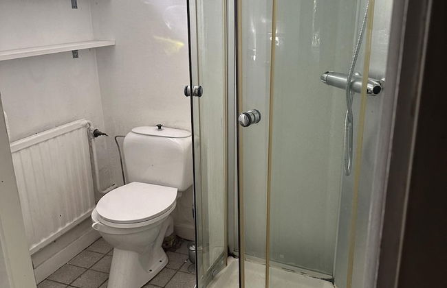 Apartment in Alvsjo Near Stockholm City - Photo 8