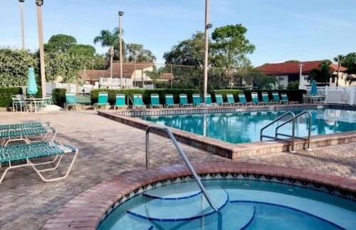 4330 Shorewalk lakeview condo close to IMG and Beach - Foto 41