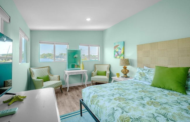 Boathouse - Photo 15