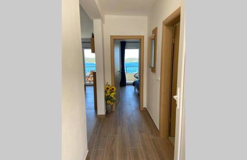 Apartment Sandra (2+2) with a breathtaking view 2 - Foto 12