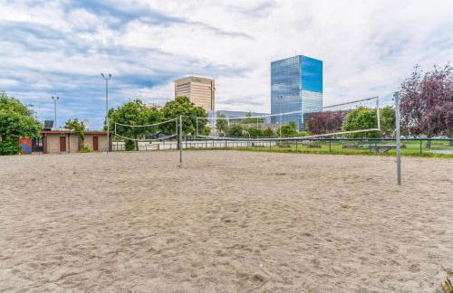 Parkstrip Place, Pet Friendly Downtown Home by RedAwning - Foto 106