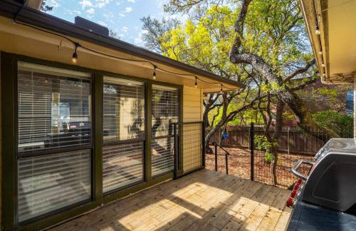 The Corniest Property in Texas ♥ 4 BR ♥ 1/4 Acre ♥ - Foto 51