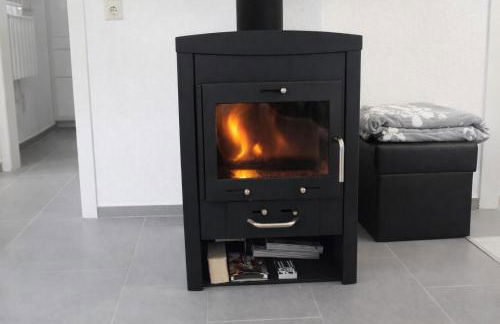 Familien- & haustierfreundliche Ferienwohnung mit Garten nahe Ostsee - Foto 6