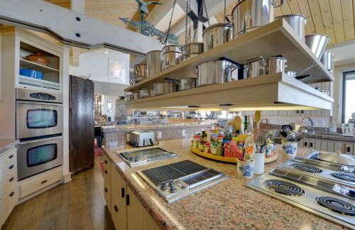 Cora Home with Mountain Views - Fishing On-Site! - Photo 13