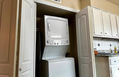 The Rustic @ Paseo de Encinal Drive - Foto 25