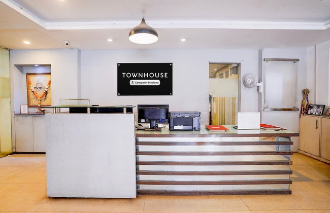 Elegant Stays at The Unicontinental Khar Mumbai - Foto 6