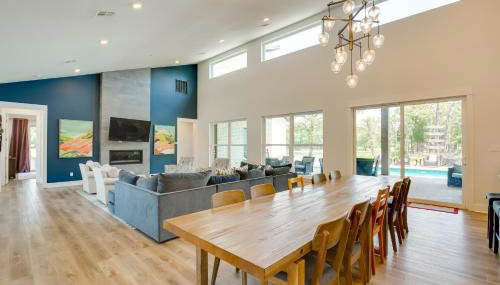 Relax Fireside! Waterfront Malakoff Home with Pool - Foto 1