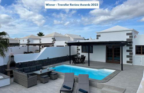 Stunning Villa Arabella - Heated Pool - BBQ - Amazing Terrace - Playa Blanca - Foto 1