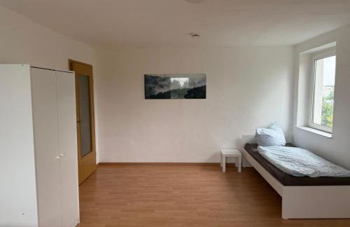 Monteurzimmer und Ferienwohnung bei Leuna, Halle, Leipzig - Foto 4