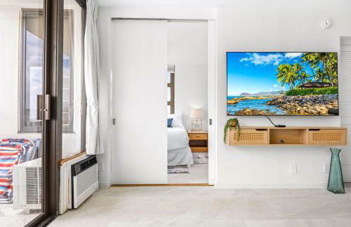 Diamond Head and Ocean views with King Bed and Parking - Foto 108