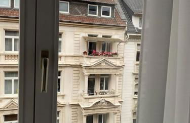 Altbau-Oase der Eleganz: Stadtnaher Komfort pur - Foto 27