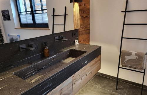 Alpinchalet Bergahorn - luxeriöse Wohnung mit Sauna und grosser Terrasse - Photo 32