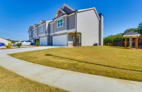 Work, Explore & Relax: Modern Townhome in Lula! - Photo 35