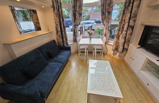 Light 1-bed - London N8 - Free Parking - Fast Wifi - Foto 11