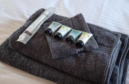 The Humsford Hideaway 2 bedroom home with driveway - Foto 24