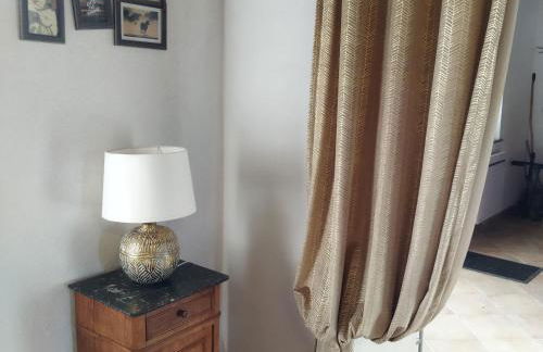 Gîte au calme avec verger, à proximité de randonnées et sites culturels - FR-1-586-9 - Foto 10