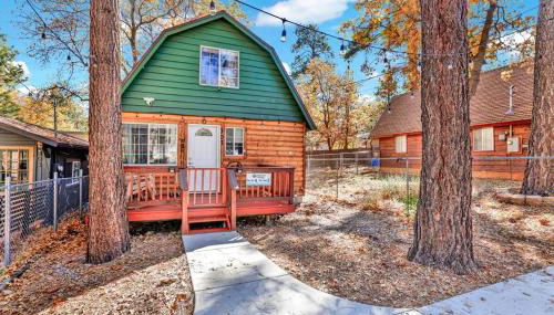 Apres Chalet Retreat~ Hot Tub~ Relax Away Cottage~ - Foto 2