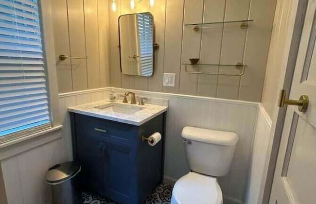 Close Call - Photo 9