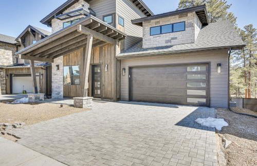 Flagstaff Group Getaway with Game Room and Deck - Photo 32