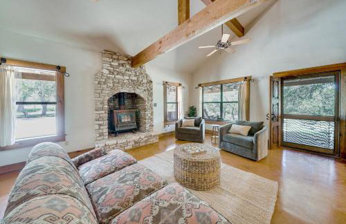 Swim, Hike and Unwind Serene Hill Country Retreat - Foto 4