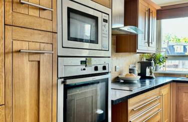 Two bedroom maisonette in the heart of the West End - Foto 14