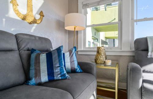 Bankers Hill Hideaway with AC Views and Parking - Foto 14