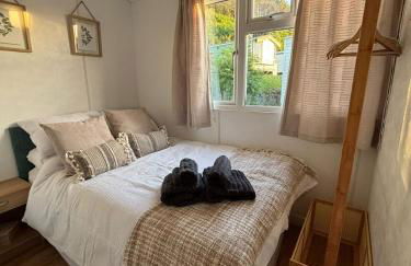 Welsh Bayview Retreat 2-Bed Caravan & 2-Bed Chalet at Clarach Bay Holiday Village - Foto 3