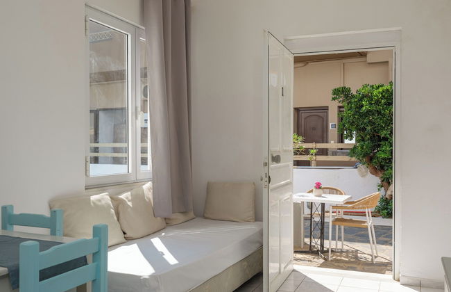 Hiona Seaside - Photo 14