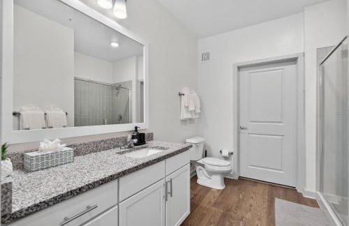 Cozy 2 BR Apt |King Bed |Pool |Gym| Close to Mayo - Foto 18