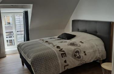 Triplex 110 m2 centre historique avec jacuzzi DINAN - Foto 4